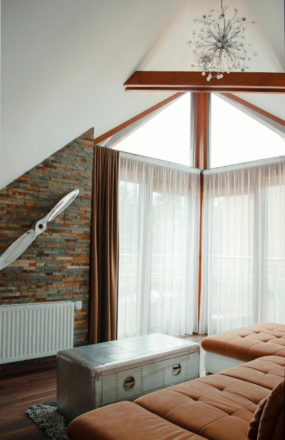 Penzion Anesis - Apartmany Turčianske Teplice Buitenkant foto
