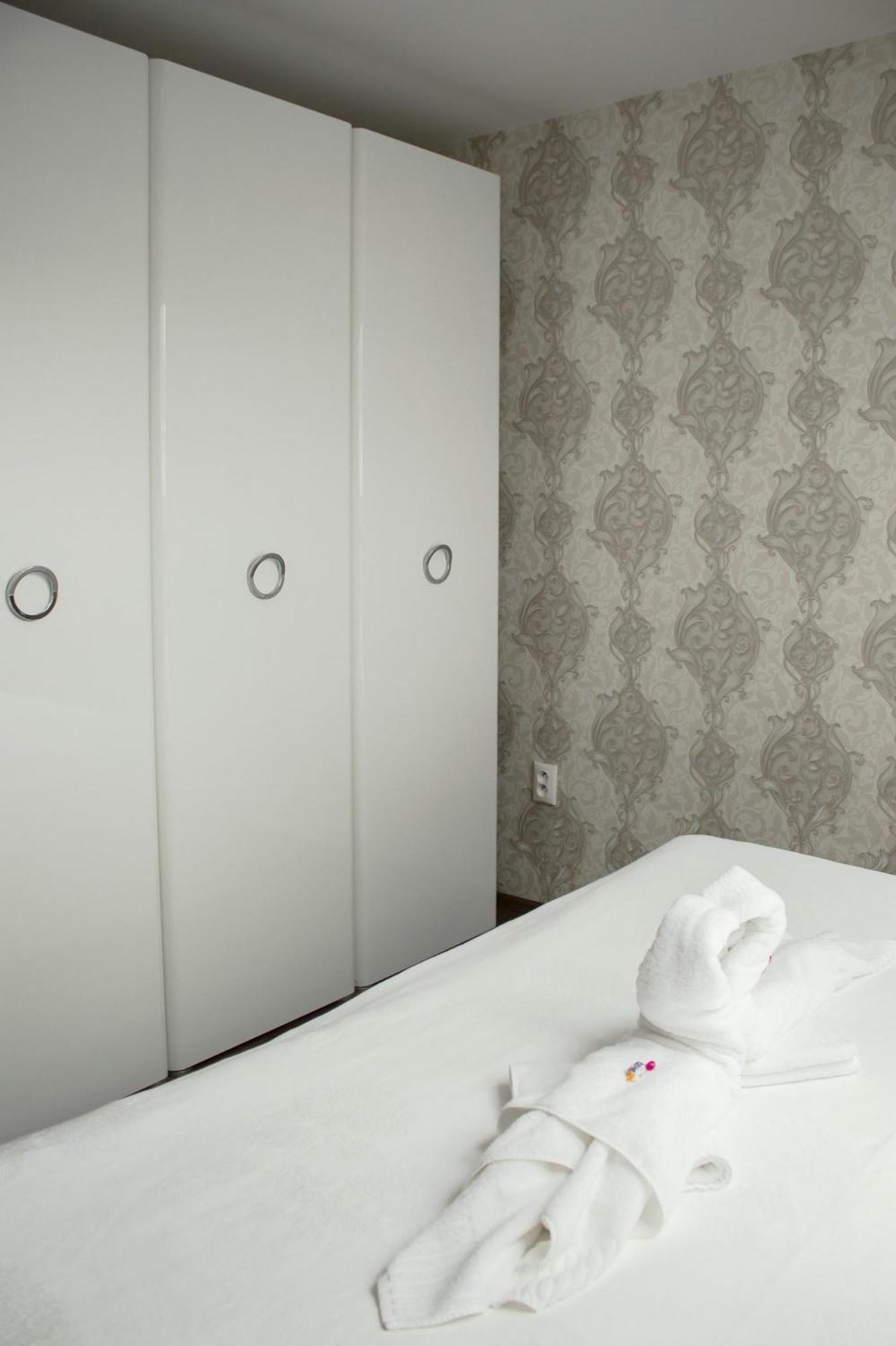 Penzion Anesis - Apartmany Turčianske Teplice Kamer foto