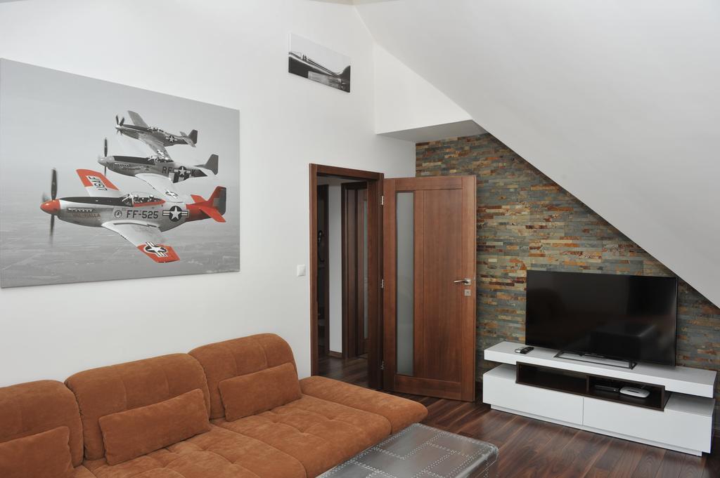 Penzion Anesis - Apartmany Turčianske Teplice Buitenkant foto